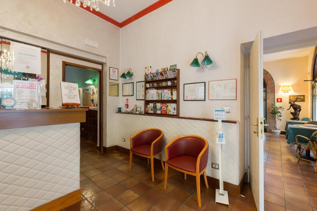 Hotel Al Corso Λενιάνο Εξωτερικό φωτογραφία