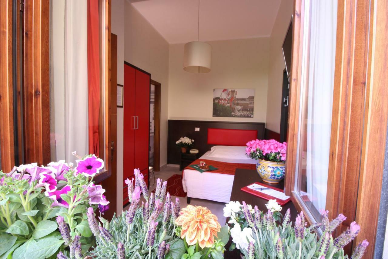 Hotel Al Corso Λενιάνο Εξωτερικό φωτογραφία